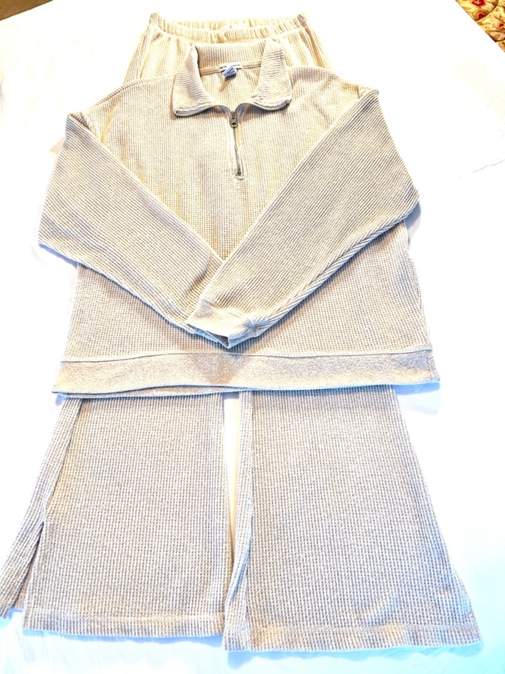 Better / Together Set Pants and Top Lounge Wear Cream Knit Women's size Large